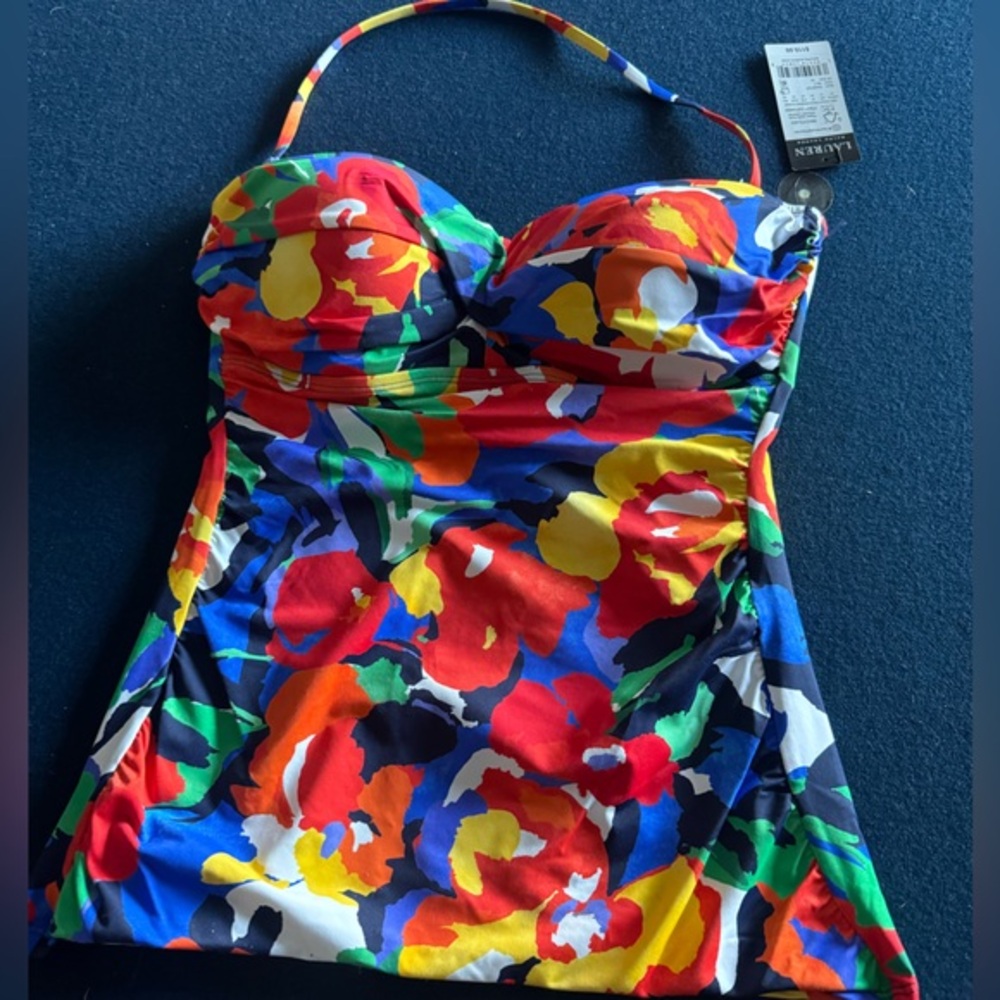 Ralph Lauren flattering floral swimsuit top- pair w/boy shorts or Bikini bottoms